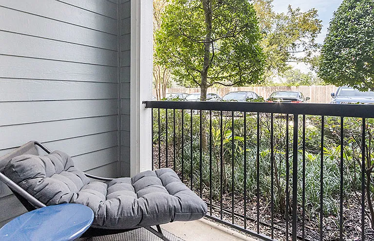 Bristol Place Apartment Homes — Photo 9