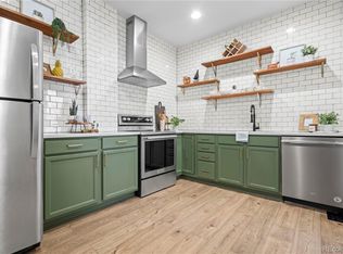 912 W 4th Ave, Denver, CO 80223