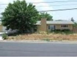 11957 3rd St, Yucaipa, CA 92399