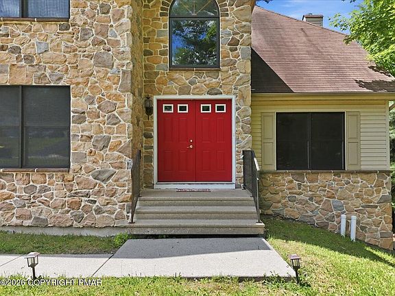 5th image of 149 Arbor Way