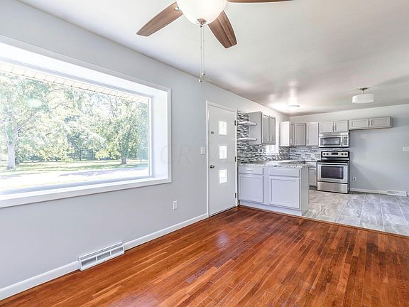 4th image of 110 Sands Dr