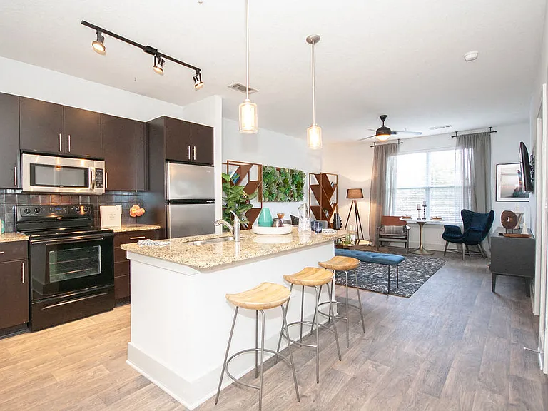 Glenwood Park Lofts — Photo 35