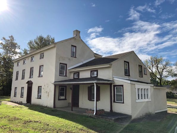 12 E Germantown Pike #1