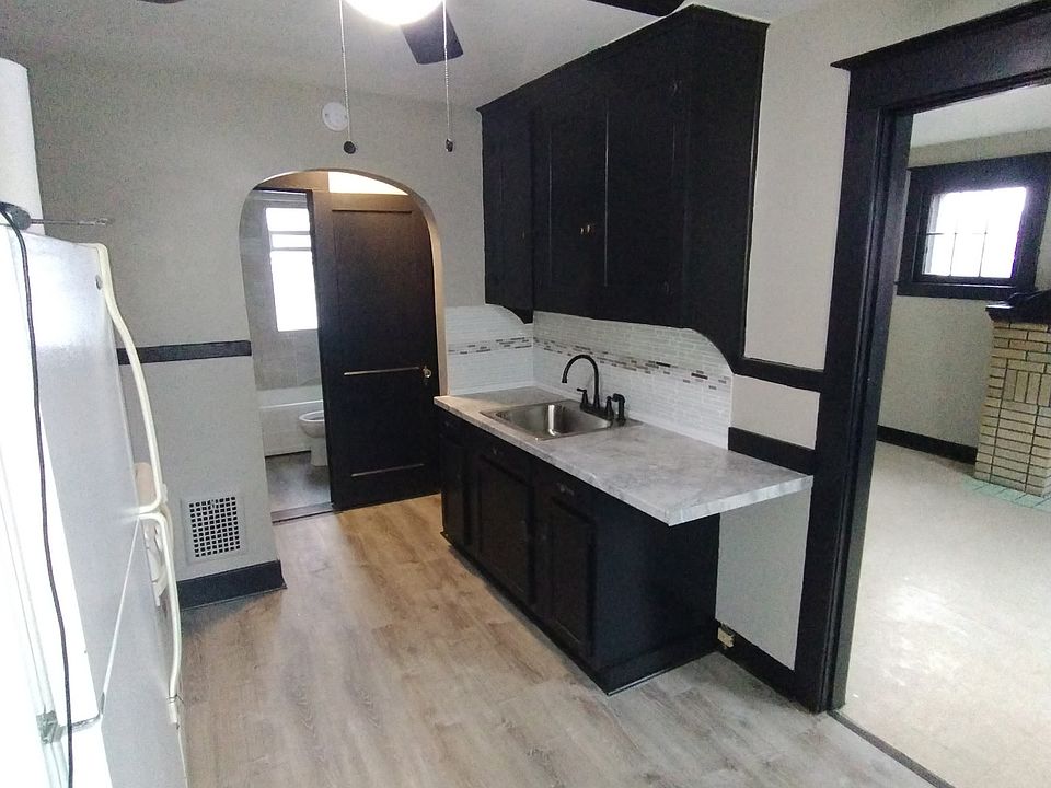 1st image of 416 Prospect Ave #9