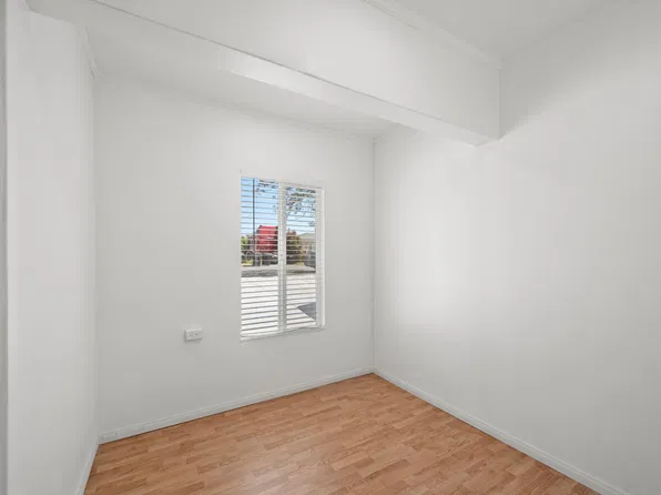 5742 Cumberland St, San Diego, CA 92139