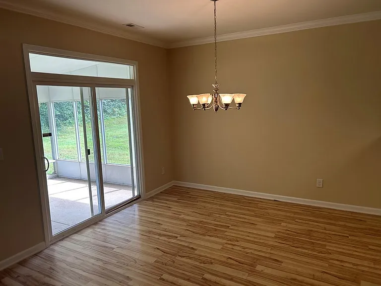 98 Verrazano Pl — Photo 10