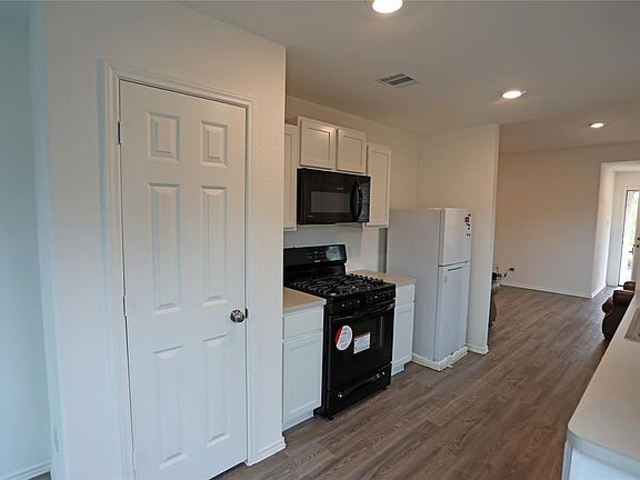 2nd image of 1603 Oleander Greens Dr