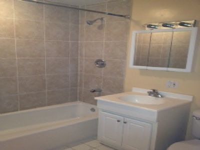 5th image of 5050 N Winthrop Ave #1