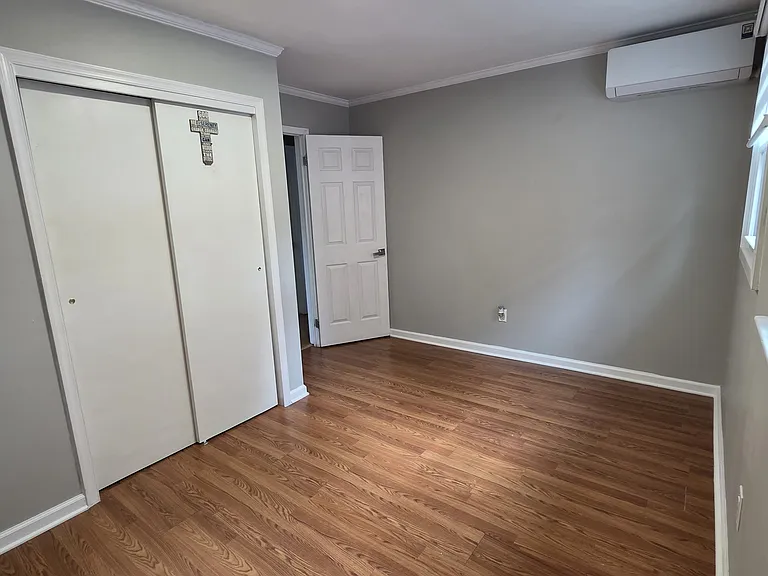 534 North Cir — Photo 23
