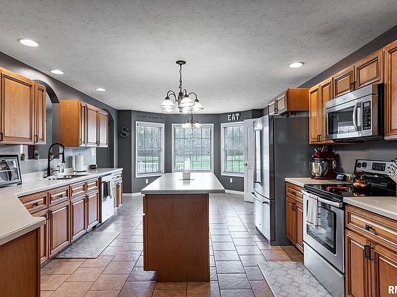 5th image of 15503 Karigan Ln