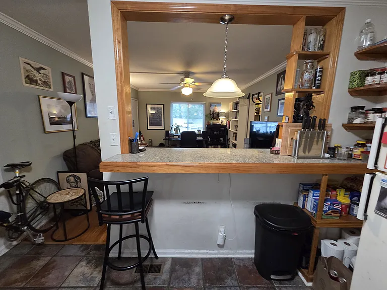 1025 Greenwood Ave NE #7 — Photo 11