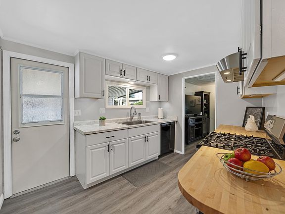 4th image of 2061 Dalis Dr Unit 62
