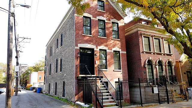 1st image of 1837 N Wolcott Ave #G