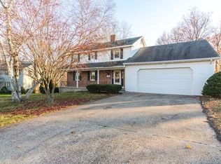 99 Glenview Rd, Meriden, CT 06450