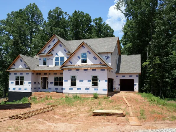 2737 Powell Ct, Monroe, GA 30656
