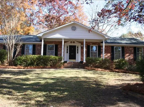 221 Canterfield Rd, Columbia, SC 29212