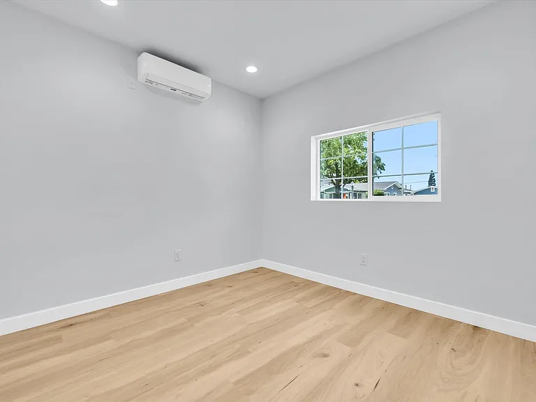 116 N Cornell Ave — Photo 28