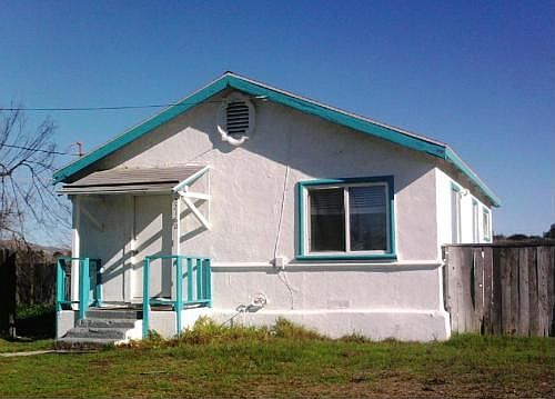 1st image of 22160 Bay Ave