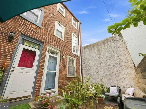 725 Pemberton St Rear 10, Philadelphia, PA 19147