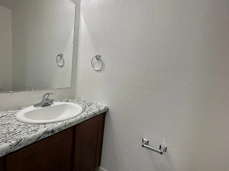 lakeside835 — Photo 19
