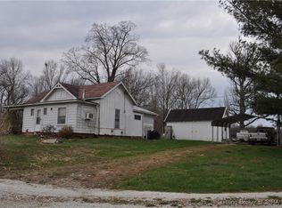 3812 S Big Ox Rd, Scottsburg, IN 47170