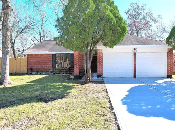 11210 Camphorwood Dr, Houston, TX 77089