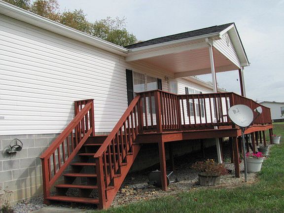 3rd image of 29775 Lewis Dr