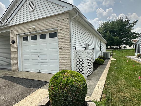 3rd image of 6 Plymouth Ct