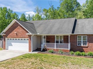 1974 Denise Ln, Winston Salem, NC 27127