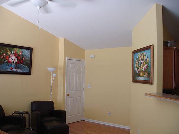 3rd image of 27320 Hidden Oaks Dr