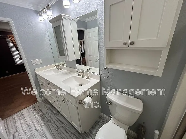 30726 Wainwright Ct — Photo 20