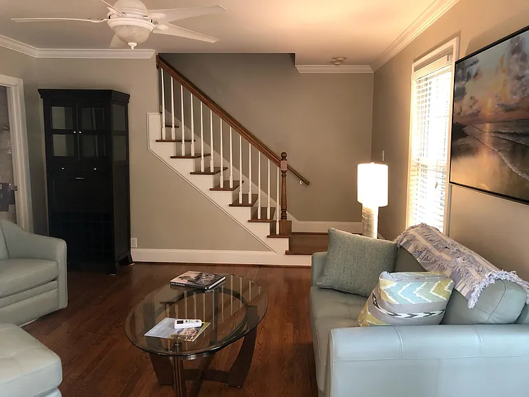 115 Hillside Ave — Photo 2