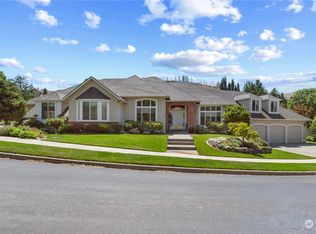 2071 Broadcrest Ct, Wenatchee, WA 98801