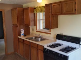 8007 Grant St, Omaha, NE 68134