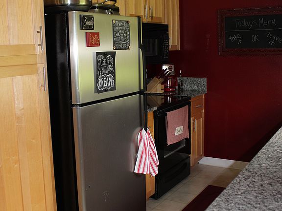 Kitchen (2)
