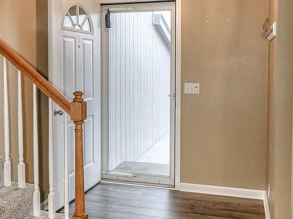 4th image of 14615 Nebraska Cir