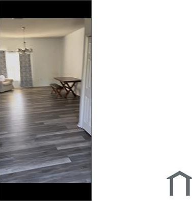 4th image of 78 Fountain Gate Ln