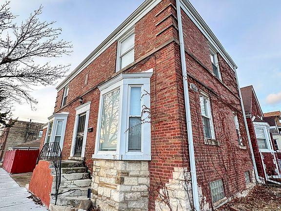 2nd image of 6058 S Richmond St