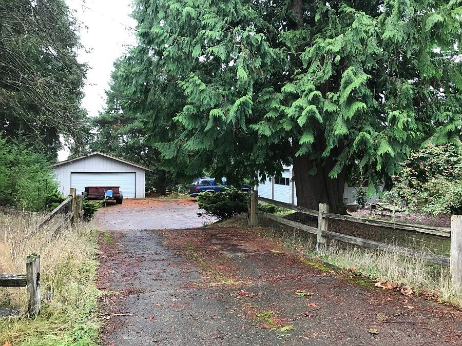 2nd image of 41 Laulainen Rd