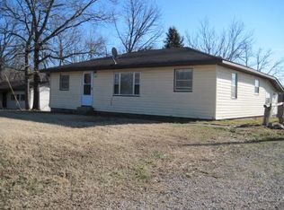 21069 Highway Y, Saint Robert, MO 65584