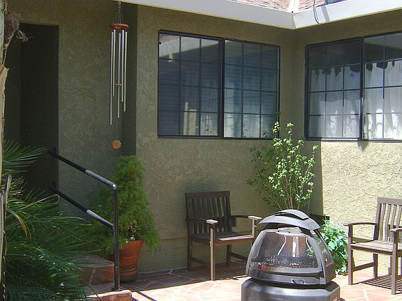 2nd image of 1620 53rd St