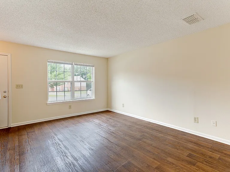 Terrace Park Apartments — Photo 13