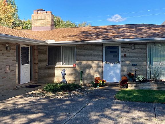 2nd image of 25762 Yeoman Dr