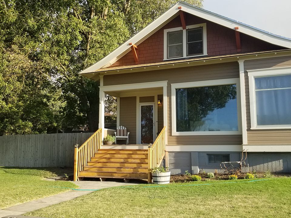 Front of the house
