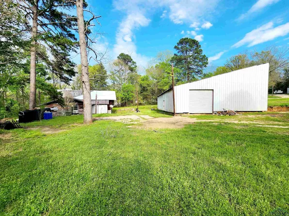 207 Private Road 3817, Hallsville, TX 75650