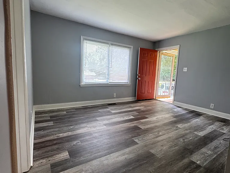 3110 Capitol Dr #A — Photo 1