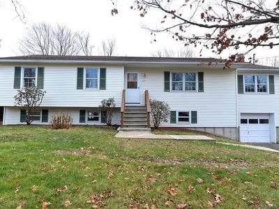 47 Lynbrook Rd, Waterbury, CT, 06705