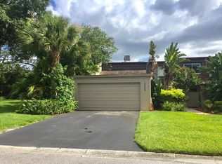 10609 Carrollbrook Ln, Tampa, FL 33618