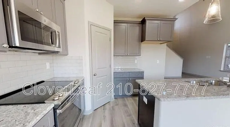 3830 Key West Way — Photo 8