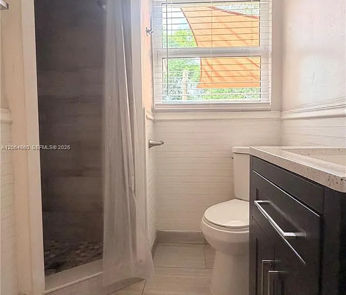 250 SW 7th St — Photo 20
